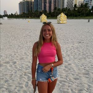 Meet your Posher, Liz